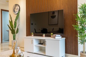 Luxe Apartments near Dubai Mall, Burj Khalifa - Pool, Gym, & Parking by Sojo Stay