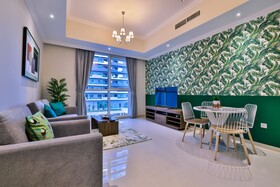 Luxe Apartments near Dubai Mall, Burj Khalifa - Pool, Gym, & Parking by Sojo Stay