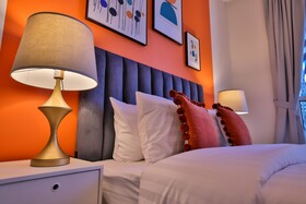 Luxe Apartments near Dubai Mall, Burj Khalifa - Pool, Gym, & Parking by Sojo Stay