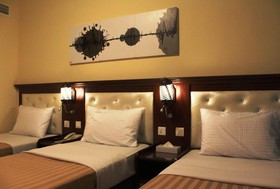 Mariana Hotel