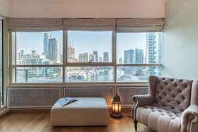 Marina Quays by Guestready