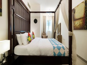 Marina Suites by OYO Rooms