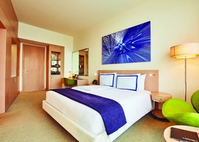 Media One Hotel
