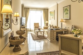 Mercure Dubai Barsha Heights Hotel Apartments