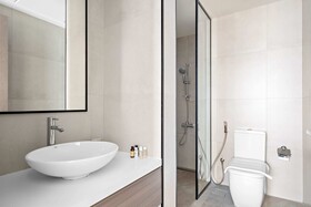 Millennium Executive Tower by Silkhaus