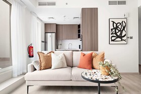 Millennium Executive Tower by Silkhaus