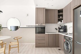 Millennium Executive Tower by Silkhaus