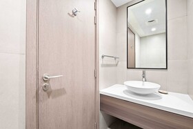 Millennium Executive Tower by Silkhaus