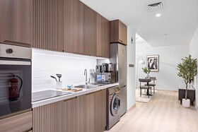 Millennium Executive Tower by Silkhaus