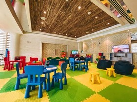 Millennium Lakeview Hotel