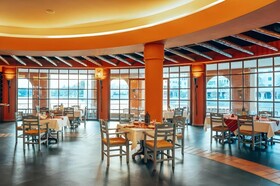 Millennium Lakeview Hotel