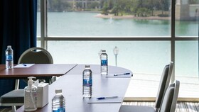Millennium Lakeview Hotel