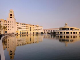 Millennium Lakeview Hotel