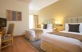 Millennium Plaza Downtown Suites