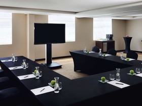 Mövenpick Hotel Apartments Al Mamzar Dubai