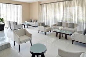 Mövenpick Hotel Apartments Al Mamzar Dubai