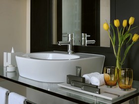 Mövenpick Hotel Jumeirah Lakes Towers