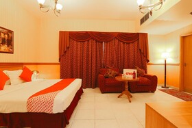 New California Hotel