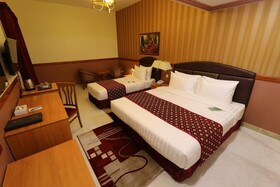 New California Hotel