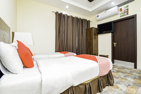 Odessa Hotel By OYO Rooms
