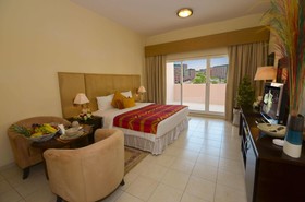 Parkside Suites - Discovery Gardens
