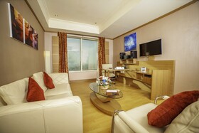 Residence Inn by Marriott Sheikh Zayed Road