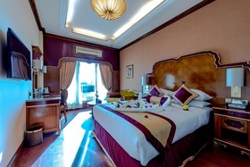 Riviera Hotel