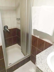 Royal Garden Hotel