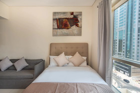 The Royal Oceanic by HiGuests Vacation Homes