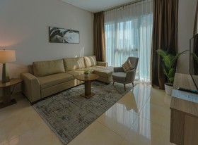 Royal Regency Suites