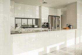 Shh - D1 Tower Apartments