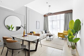 Silkhaus Art Residence