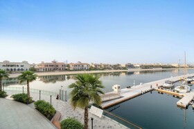 Silkhaus Palm Views East