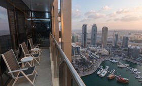 Sparkle Towers by Eden's Dubai