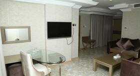 Sun & Sands Plaza Hotel