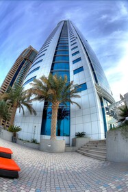 Tamani Marina Hotel and Hotel Apartment