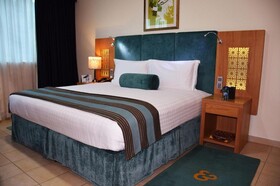 Tamani Marina Hotel and Hotel Apartment