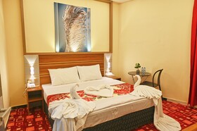 Tanha Palace Hotel