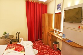 Tanha Palace Hotel