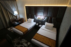 Knight Armour Hotel