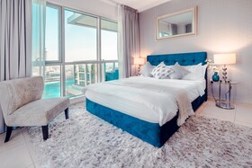 The Residences 5 by Elite Royal Apartments