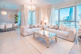 The Residences 5 by Elite Royal Apartments