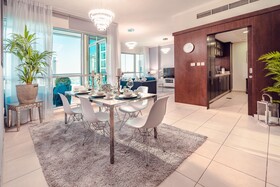 The Residences 5 by Elite Royal Apartments