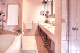 The Residences 5 by Elite Royal Apartments