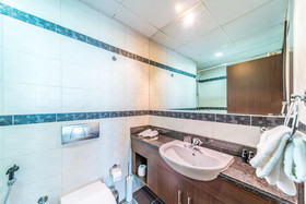 Windsor Manor by Lux BnB