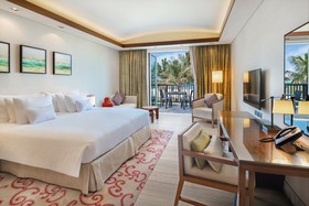 JA Palm Tree Court