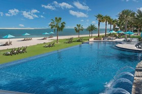 JA Palm Tree Court