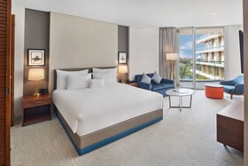 JA Lake View Hotel