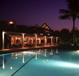 JA Palm Tree Court