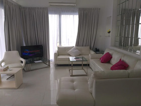 Capital O 224 Holiday Beach Resort